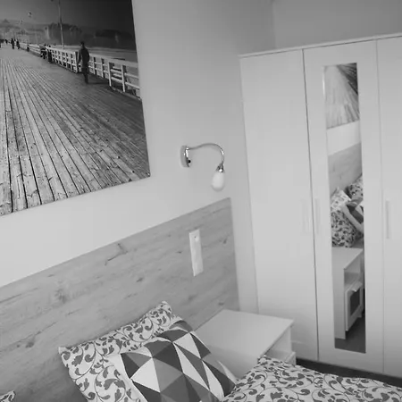 アパート 3 City *