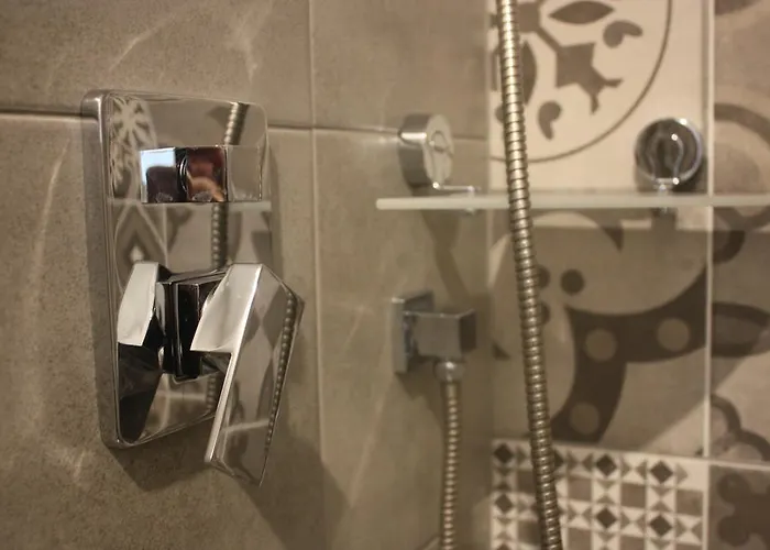 3 City * גדינייה