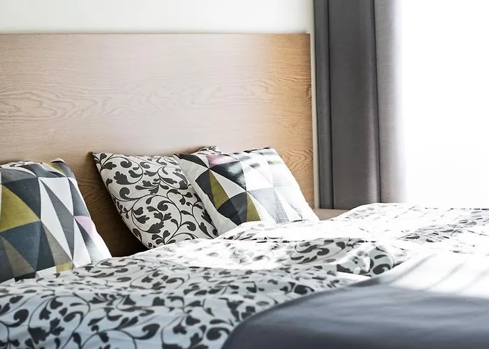 3 City * גדינייה